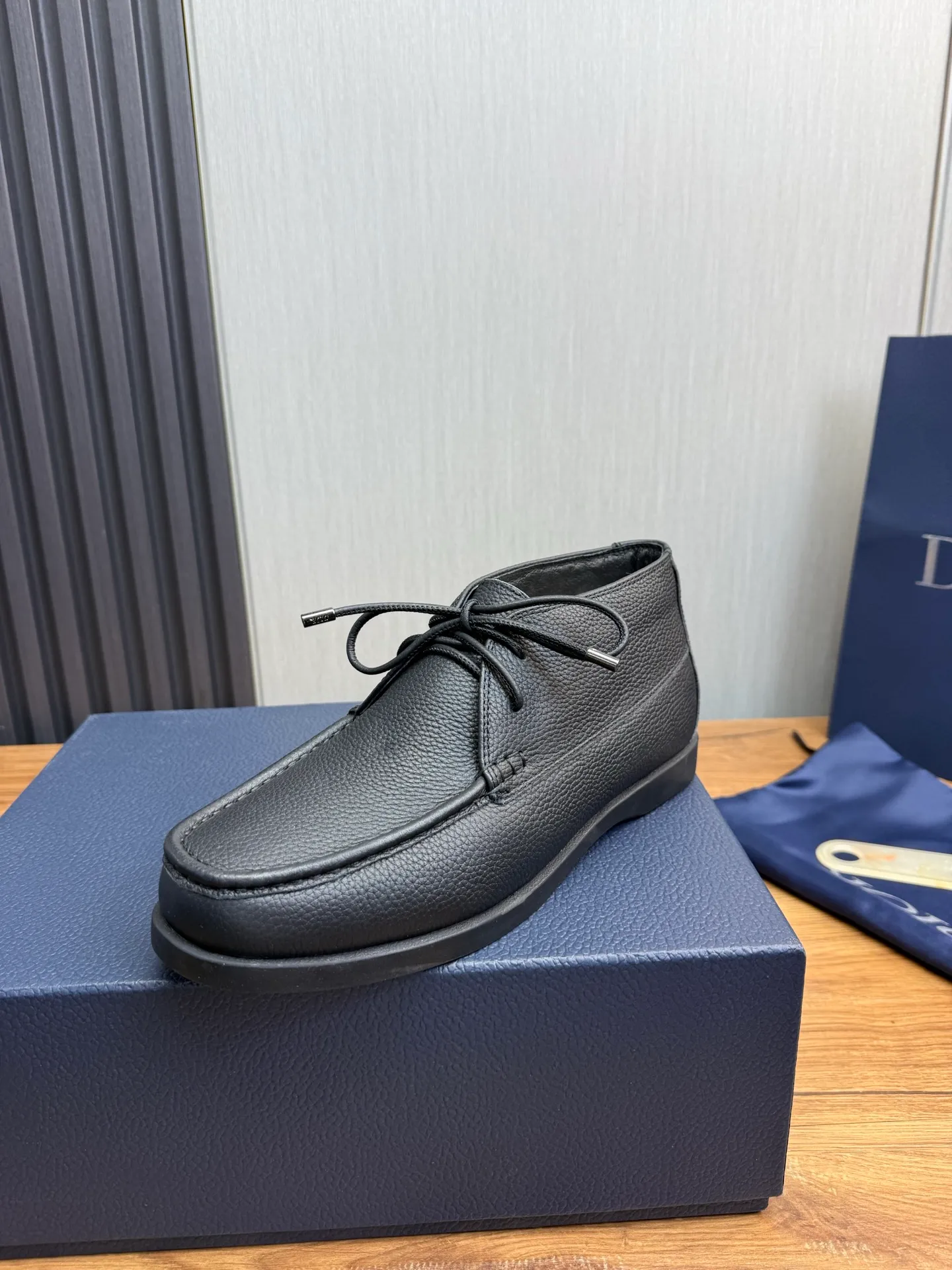 Factory price 620💰🈶Pili.Mauri [Dior] Men's official website na hot sale🔥Imported cowhide + cowhide lining. Original rubber wear-resistant outsole. High quality shipment ⬆️Code number 38-44, (45 customized)